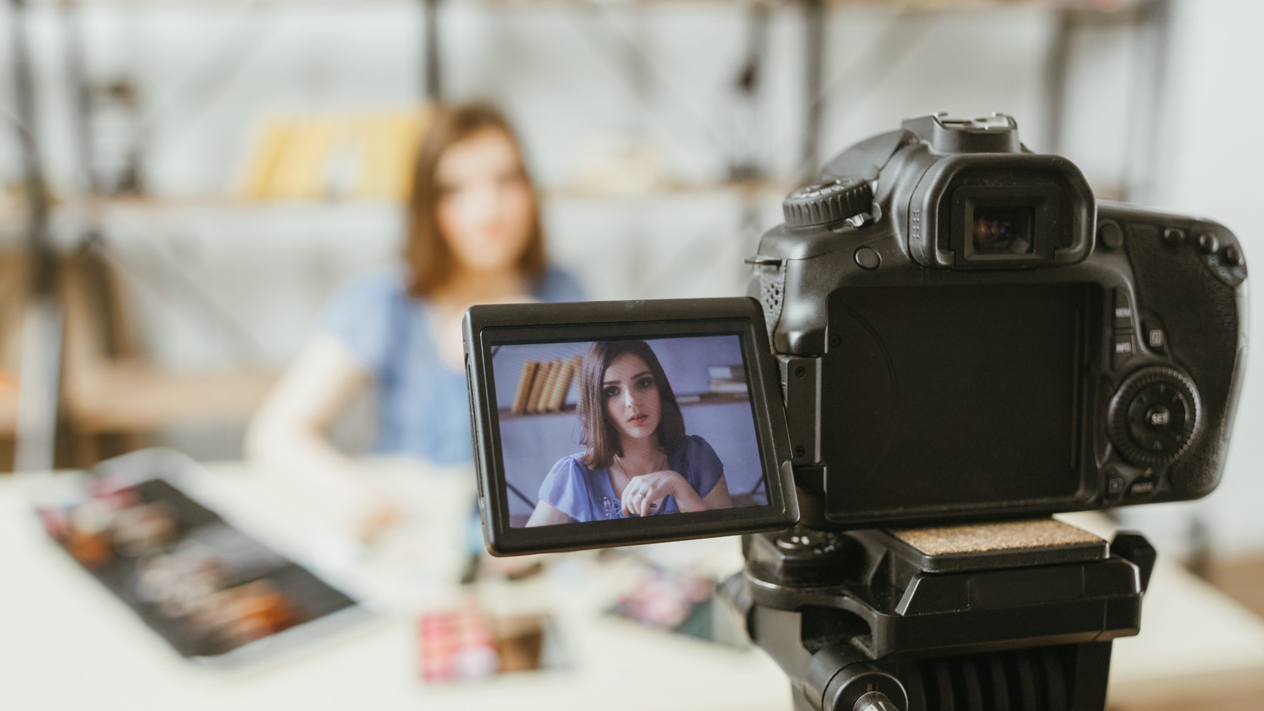 influencer-marketing-nel-settore-B2B-scaled